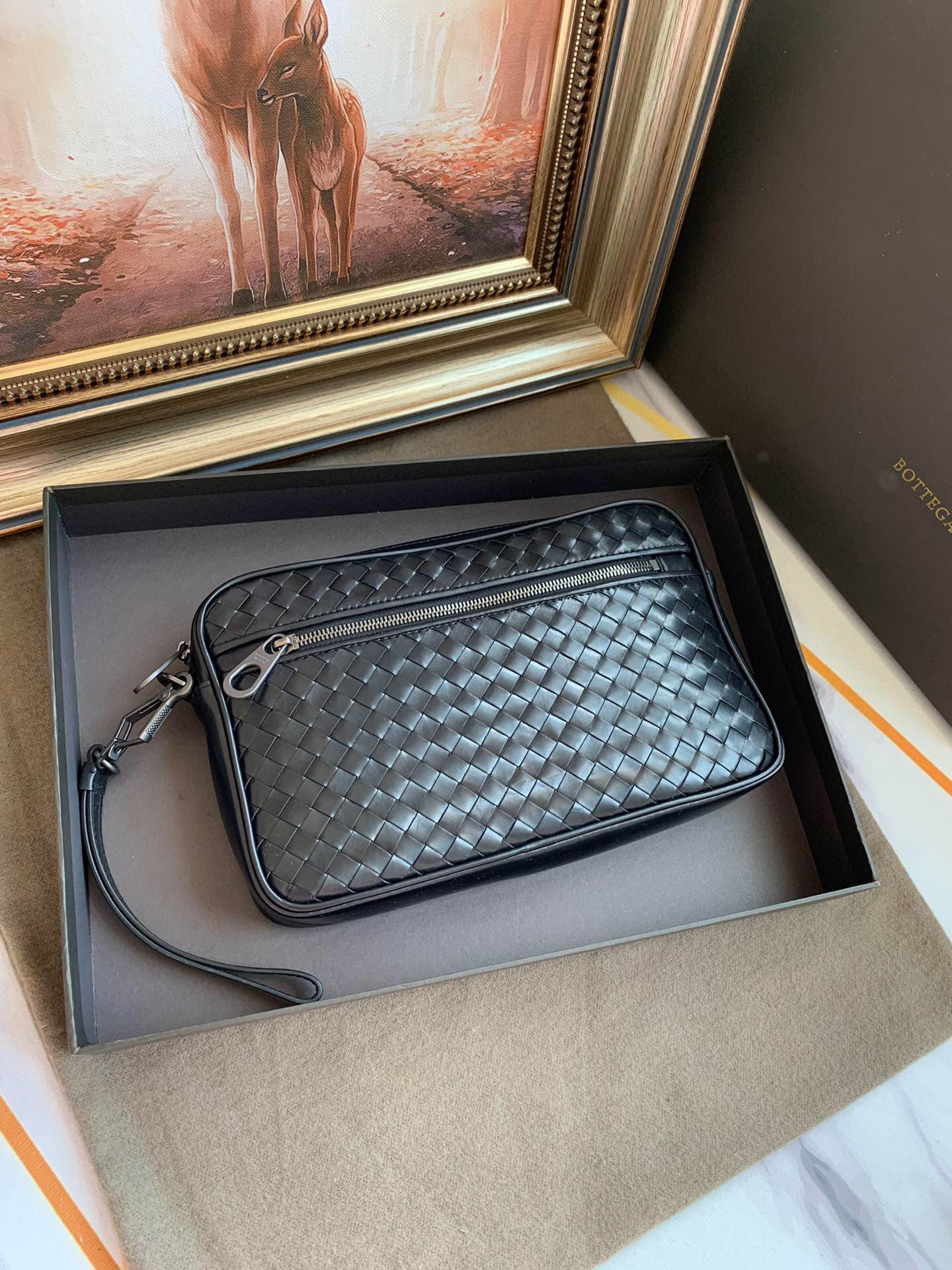 보테가베네타 태소가죽 클러치백