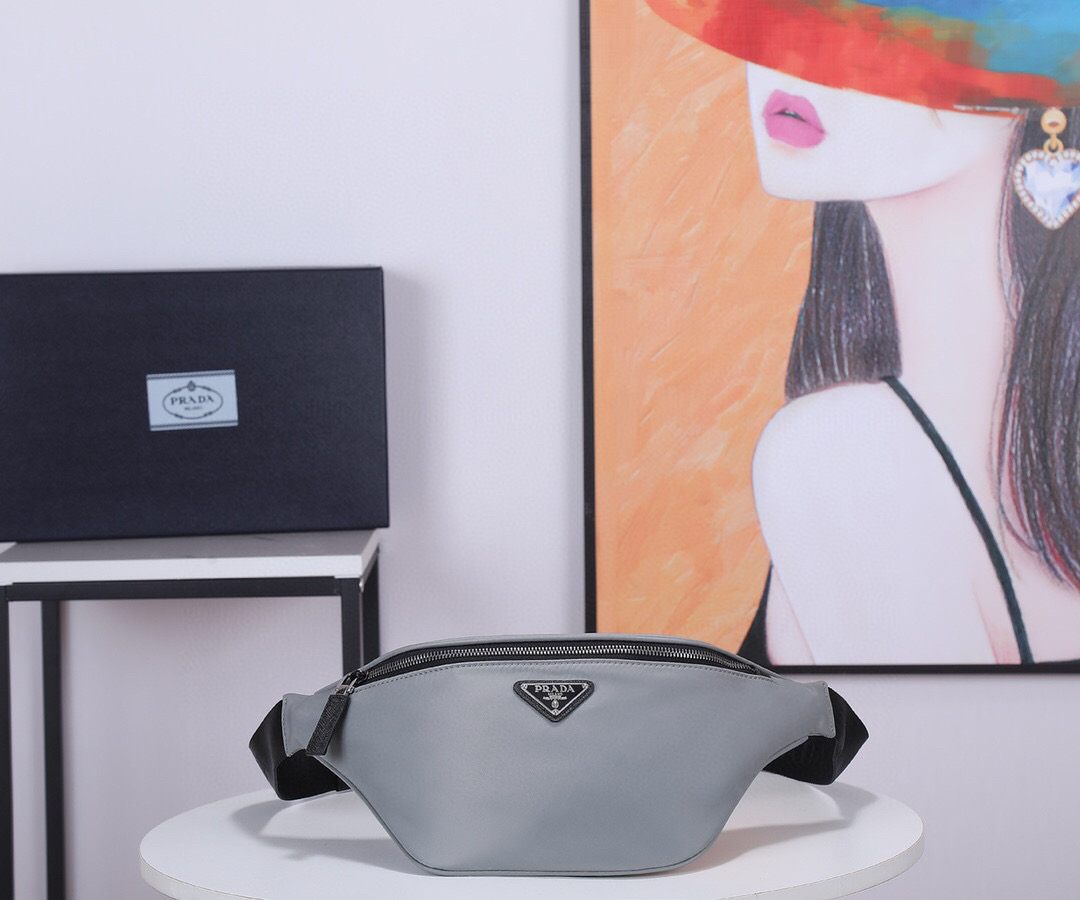 프라다 2VL033 벨트백 힙색 슬링백 허리가방