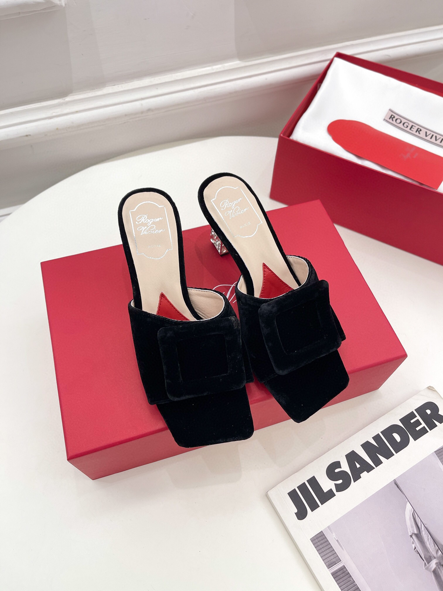 로저비비에 7cm 여자 슬리퍼