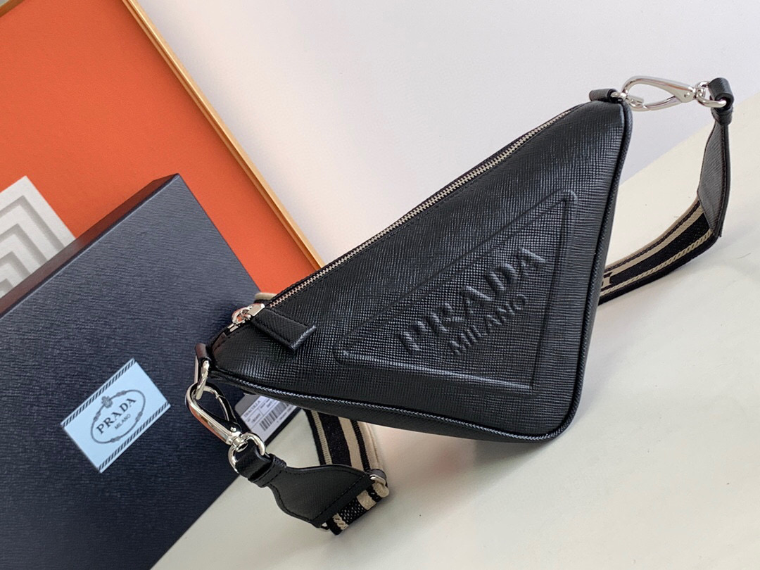 프라다 남자가방 2VH155