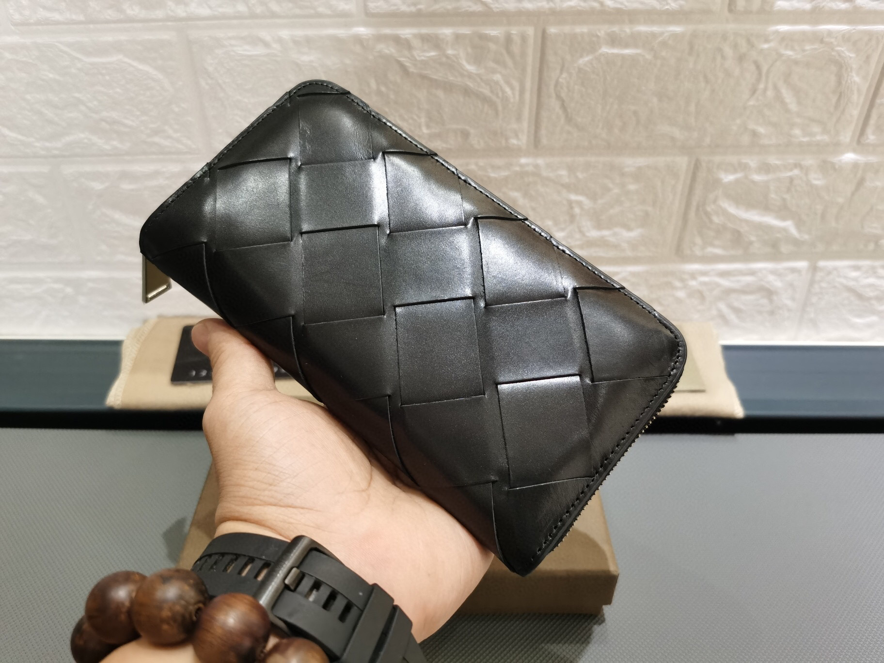 보테가베네타  남자  지퍼 장지갑