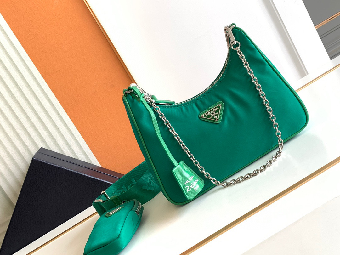 프라다 호보백 1BH204