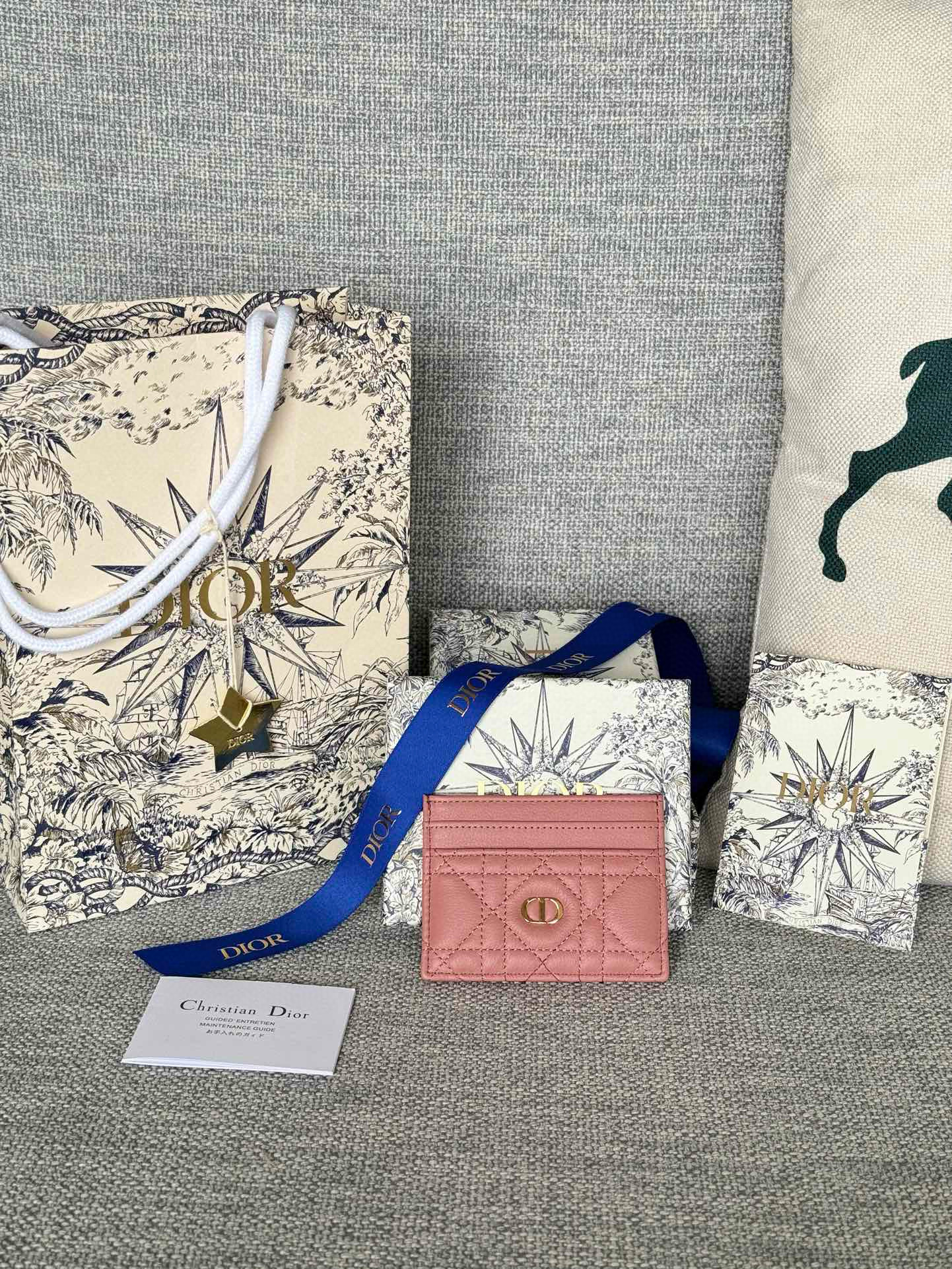 디올 카드지갑 S5130