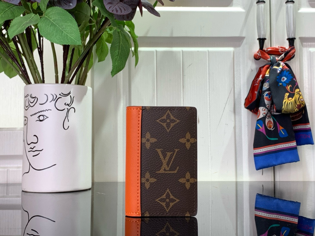 루이비통 여자 지갑   M82955