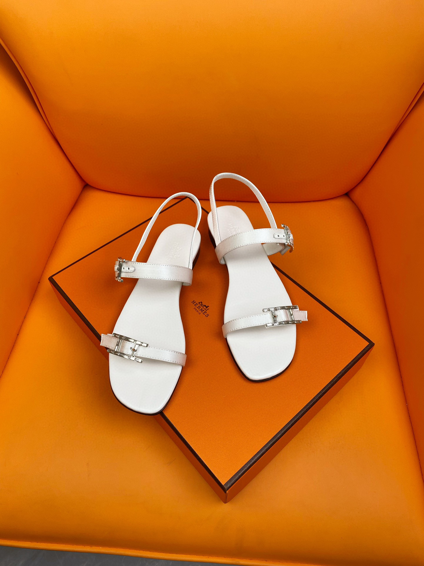 에르메스 여자 샌들