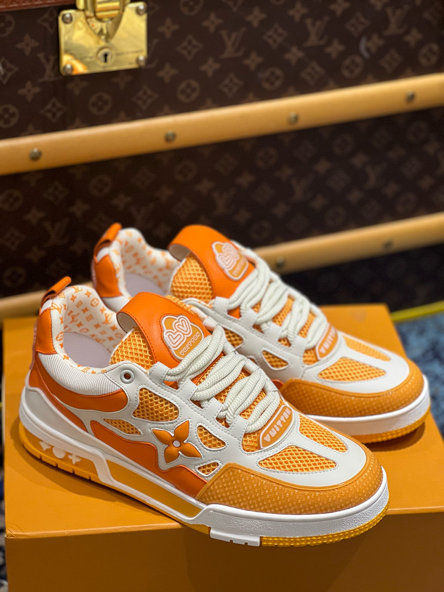 루이비통 스케이트 트레이너 남녀공용 스니커즈 신발 운동화