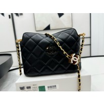 샤넬 여자가방 A96082