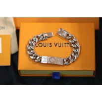 루이비통 팔찌