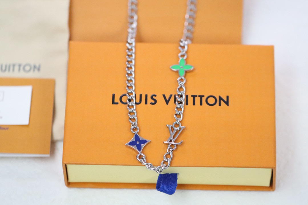 루이비통 목걸이