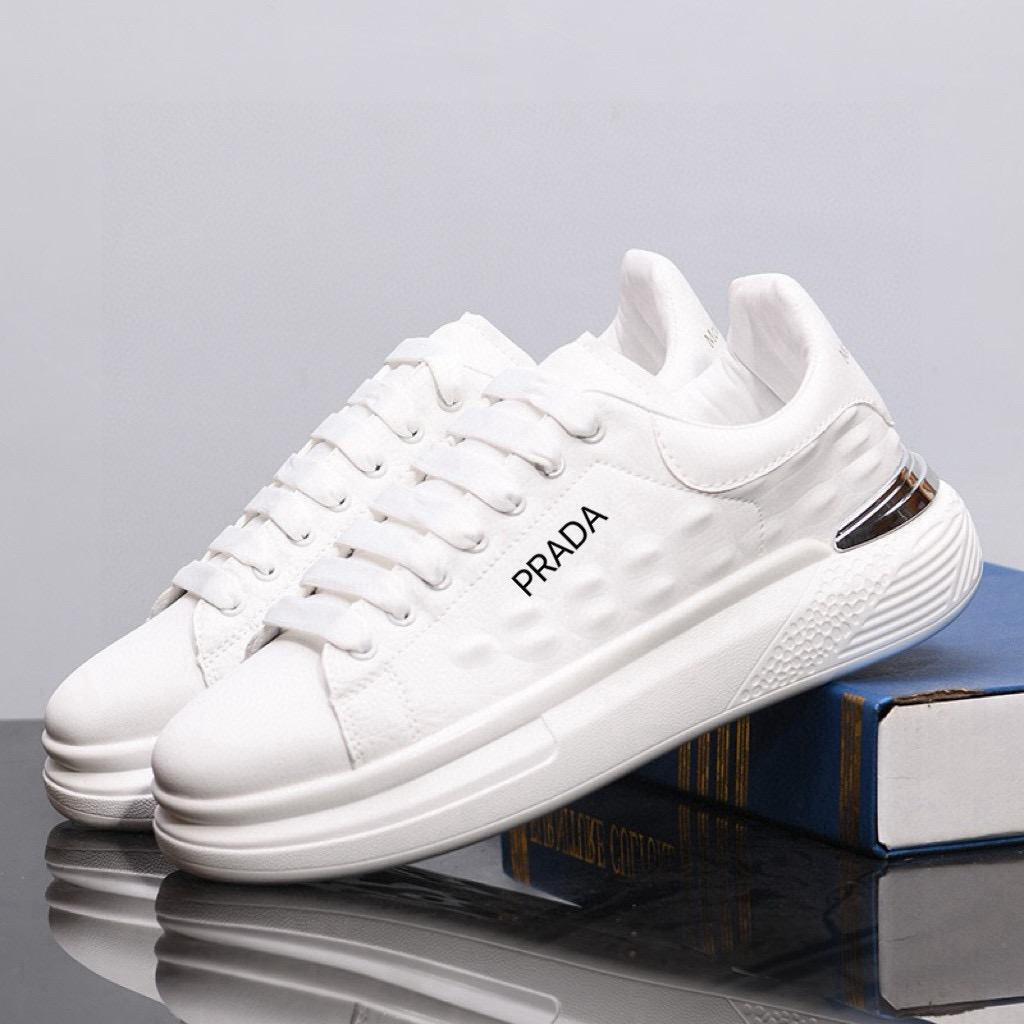프라다 남녀공용 스니커즈 신발 운동화