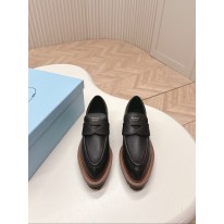 프라다 여자 스니커즈 신발 운동화