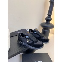 프라다 여자 스니커즈 신발 운동화