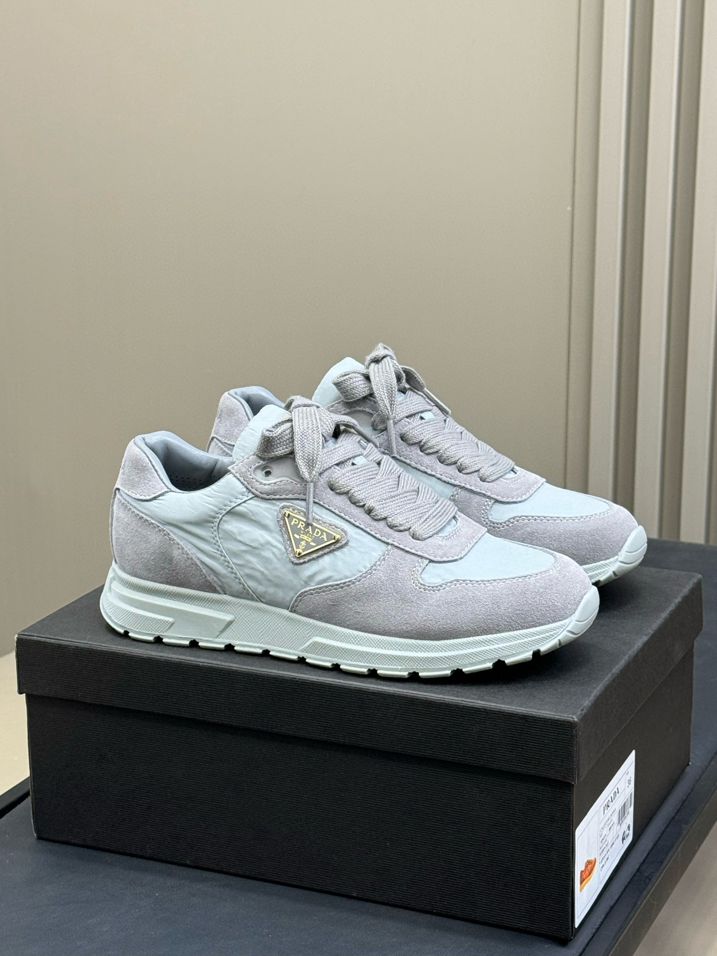 프라다 여자 스니커즈 신발 운동화