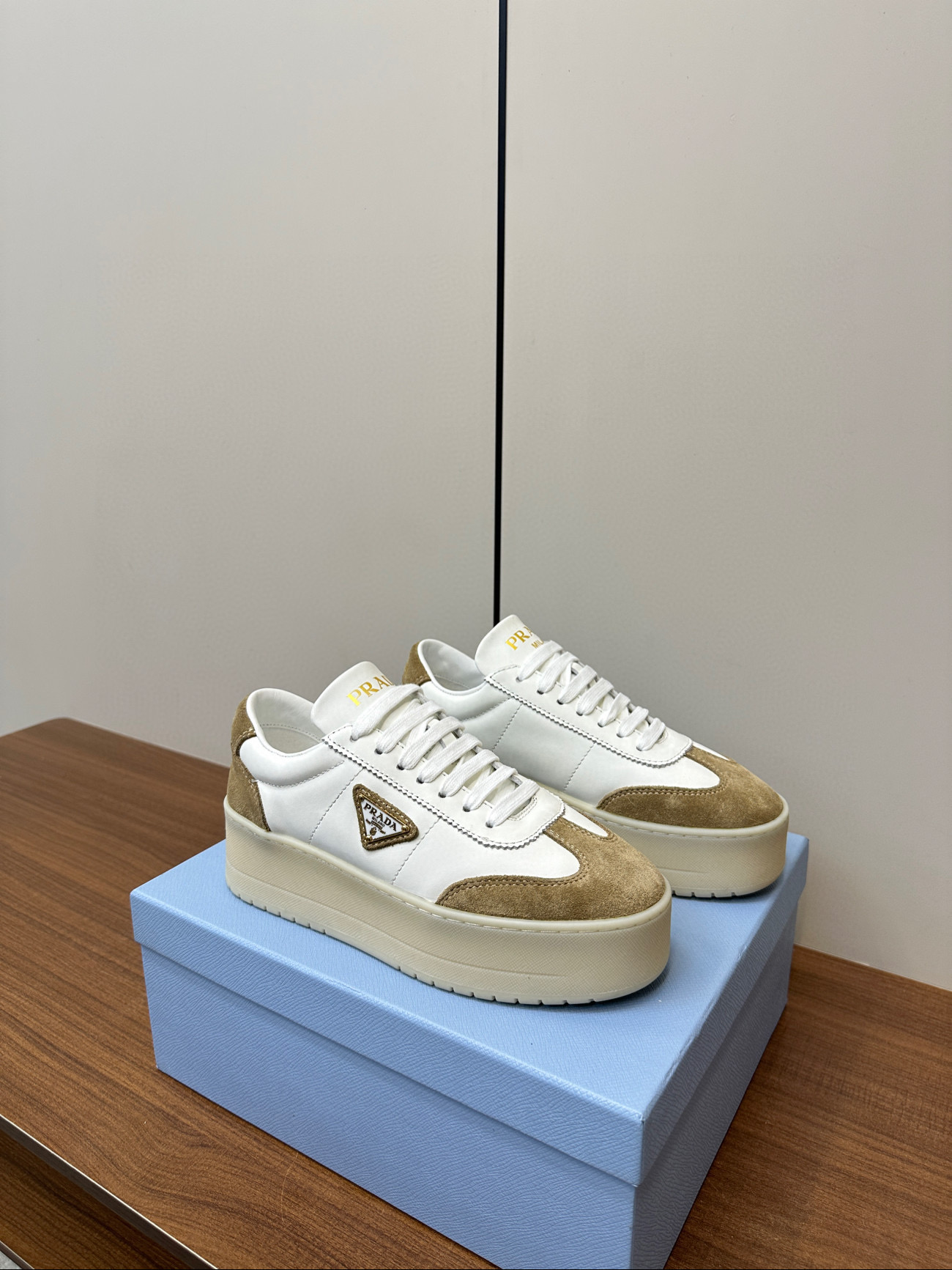 프라다 5cm 여자 스니커즈 신발 운동화