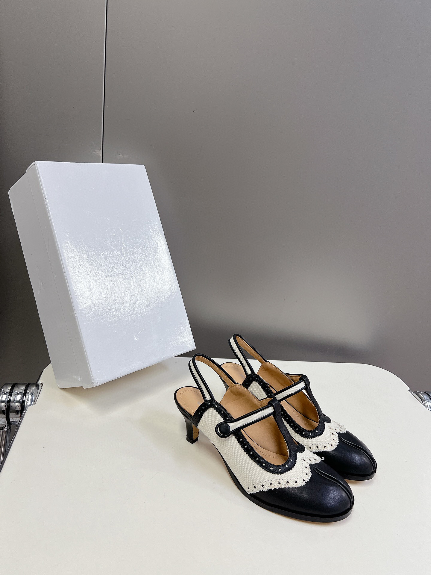 메종 마르지엘라 여자 구두 3cm