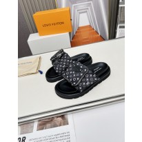 루이비통 남여 공용 슬리퍼  4cm