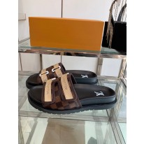 루이비통 남여 공용 슬리퍼