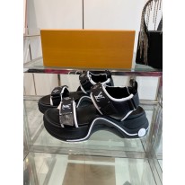 루이비통 여자 샌들 5.5cm