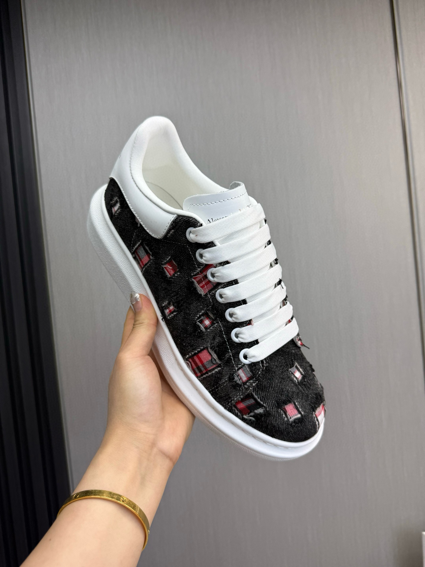 알렉산더 맥퀸 남녀공용 신발 운동화 스니커즈