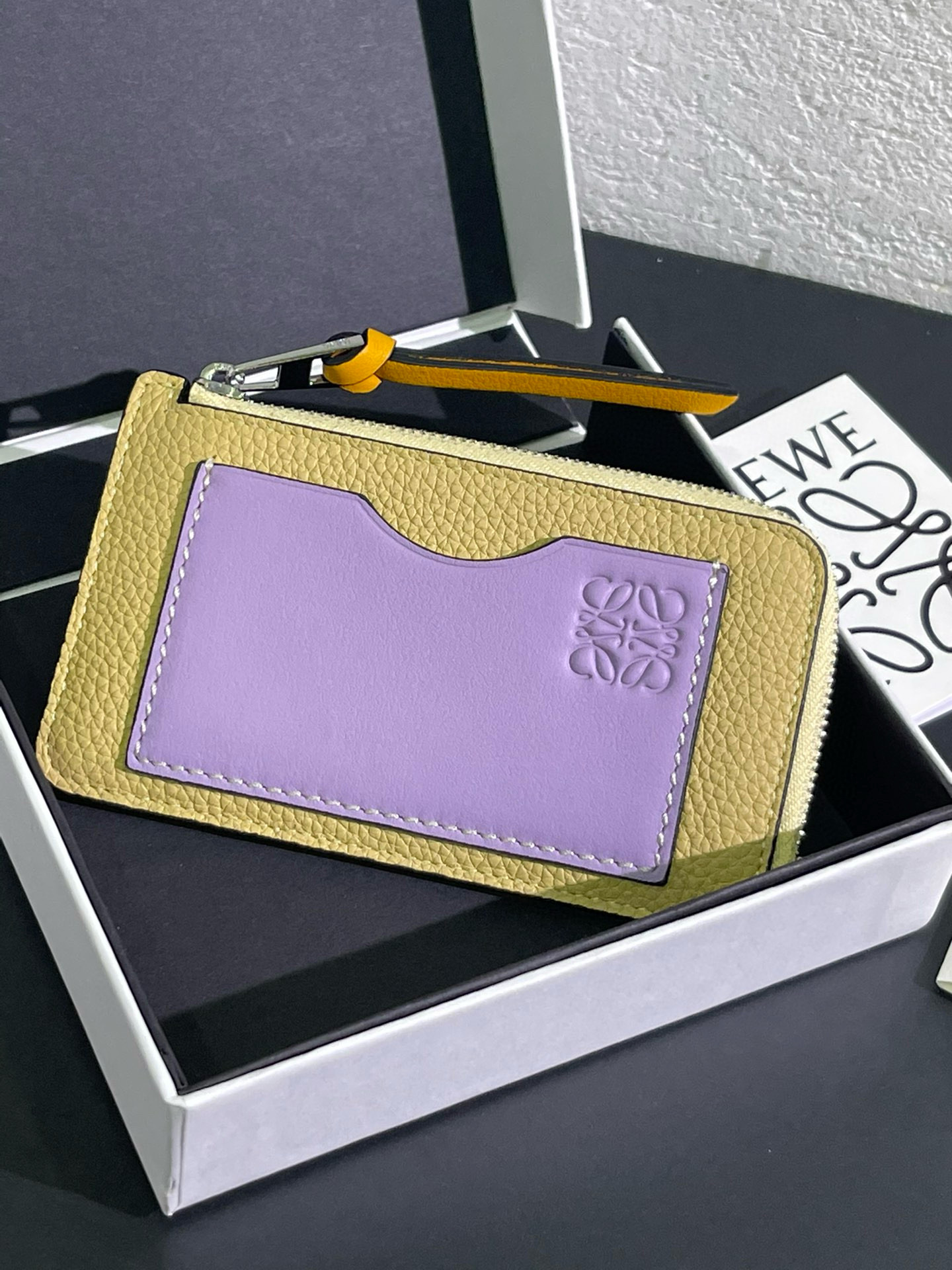 로에베 머니클립 카드지갑