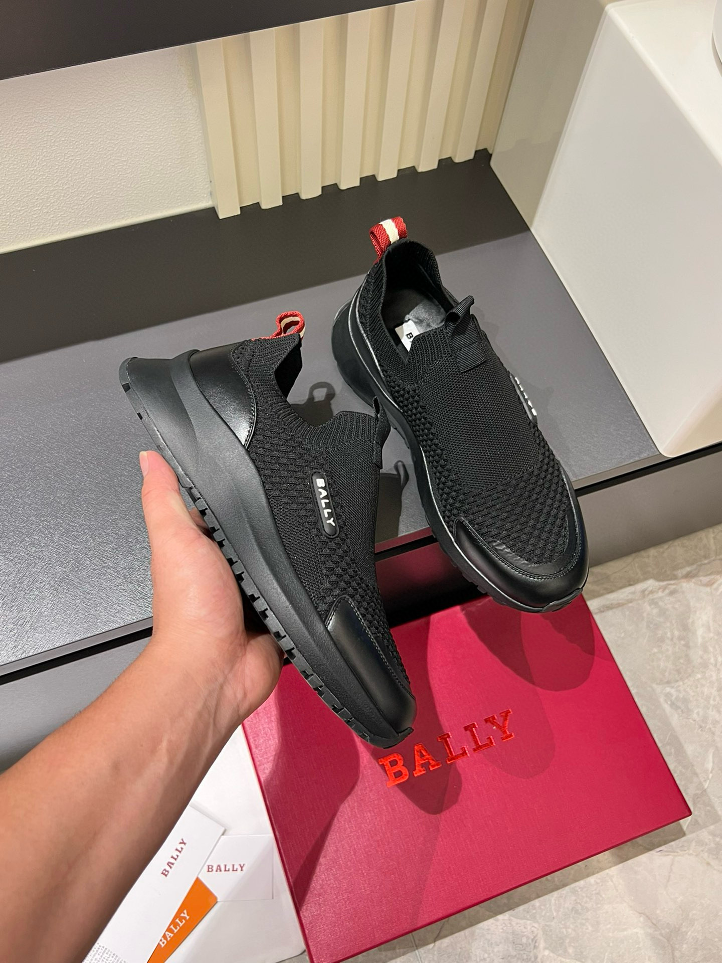 발리 남자 신발 운동화 스니커즈