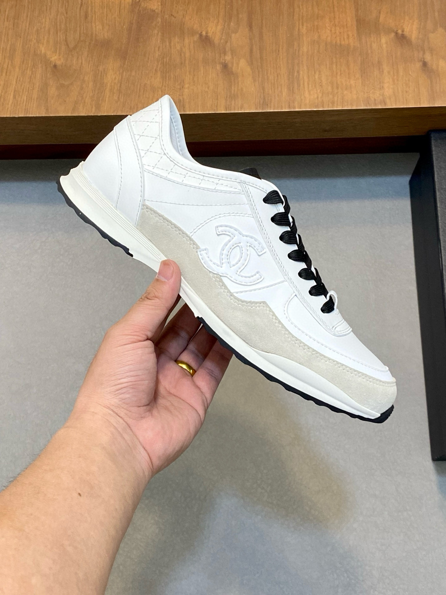 샤넬 남자 신발 운동화 스니커즈