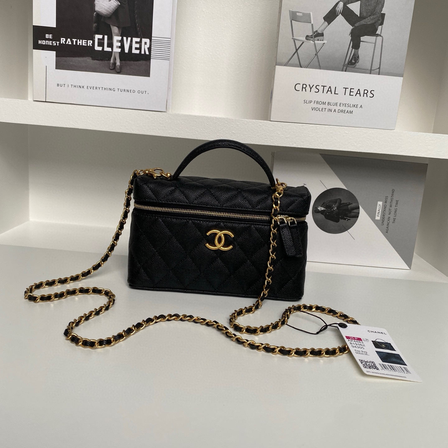 샤넬 여자가방 AP4483