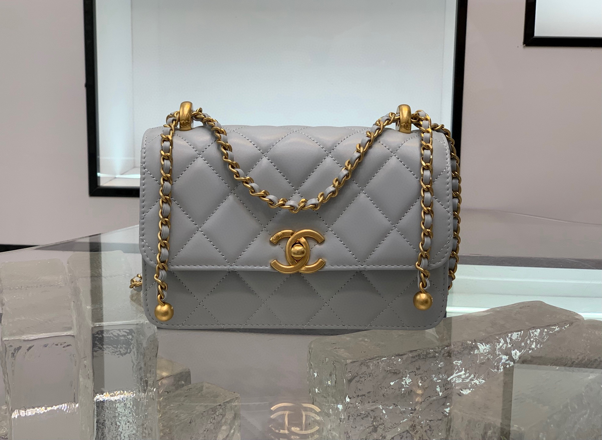 샤넬 여자가방 2615