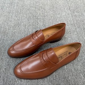 로로피아나 남자 구두