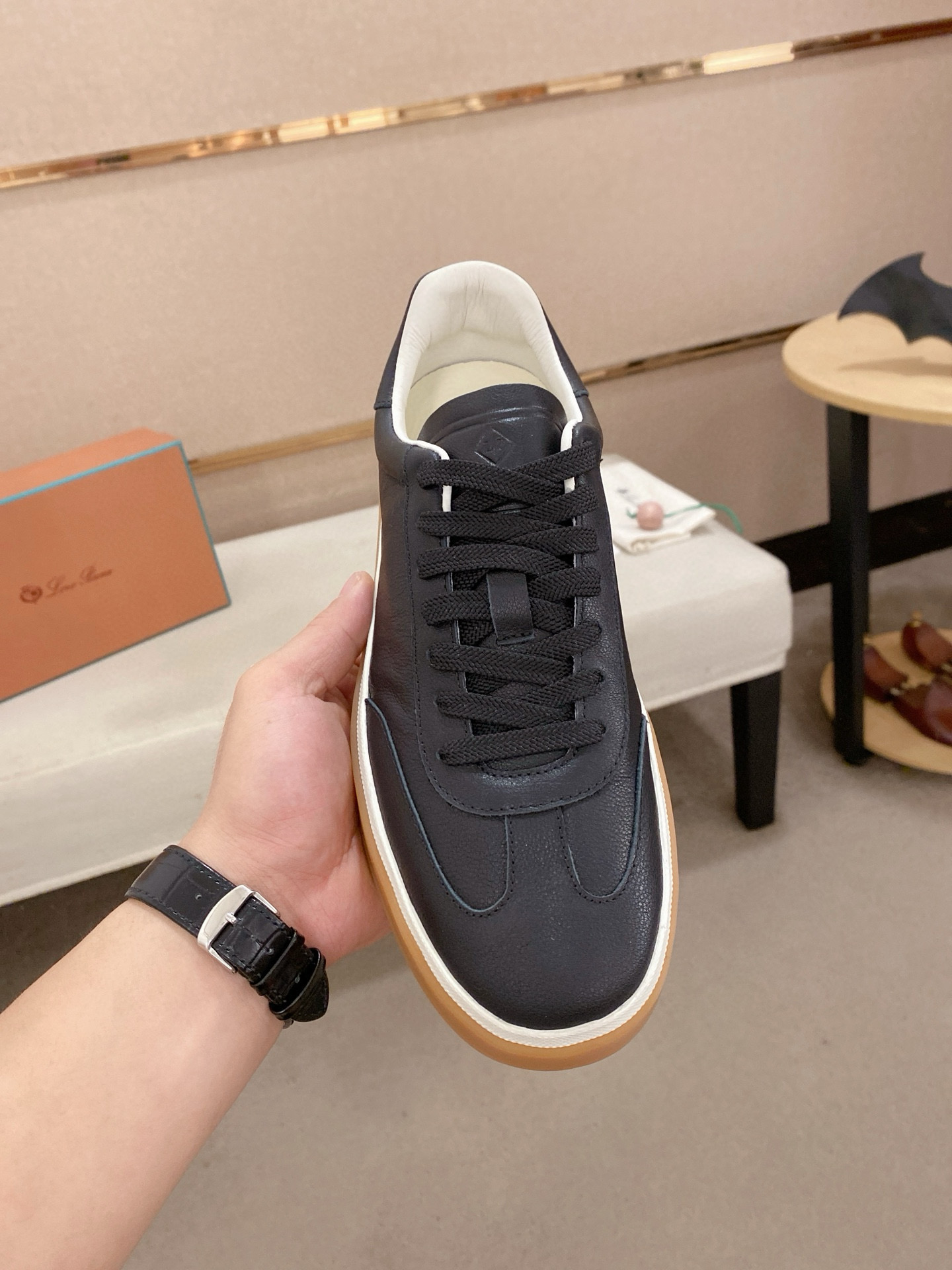 로로피아나 남자 신발 운동화 스니커즈