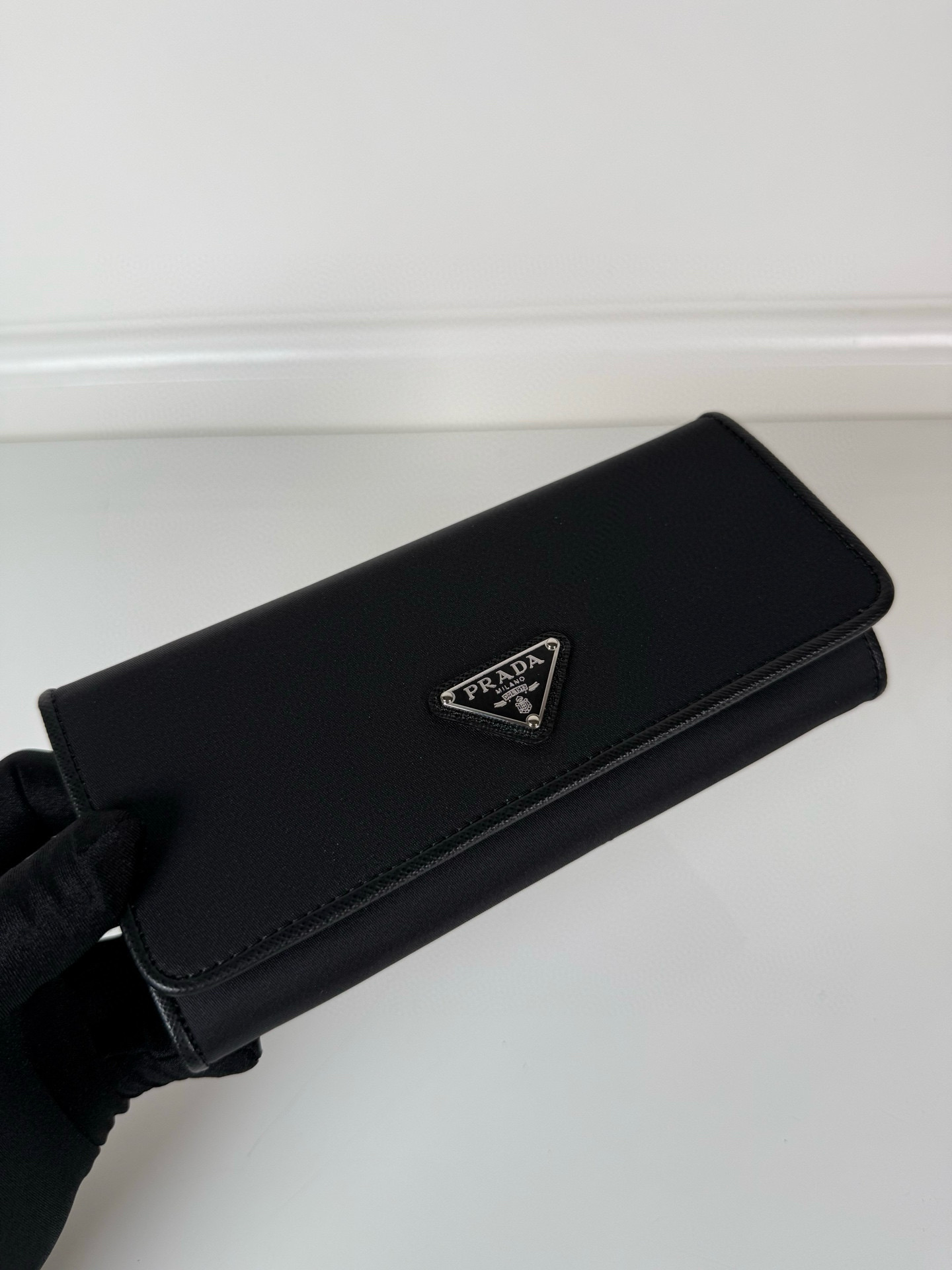 프라다 1MH132 여자 장지갑