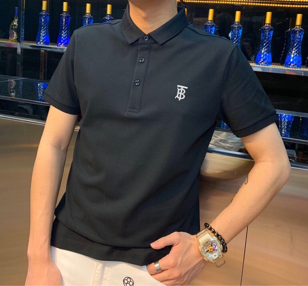 버버리 남자 반팔티