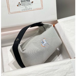 에르메스 브리드 어 브랙 파우치가방