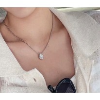 부쉐론 목걸이