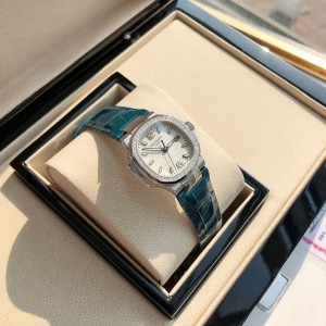 파텍필립 7010R 여자 미러급 시계 4칼라