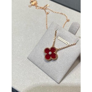 반클리프앤아펠 목걸이