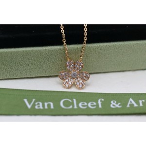 반클리프앤아펠 목걸이