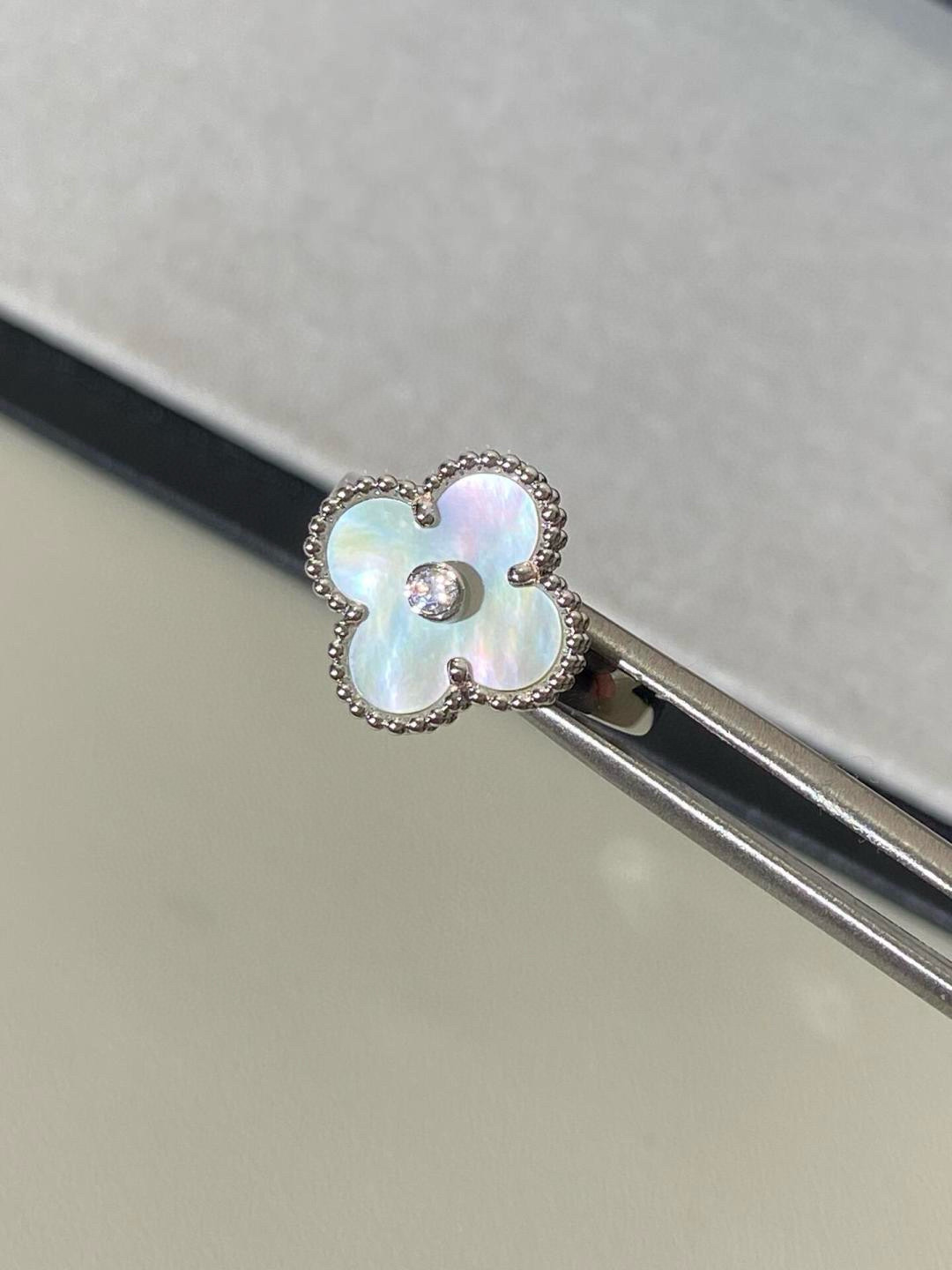 반클리프앤아펠 반지