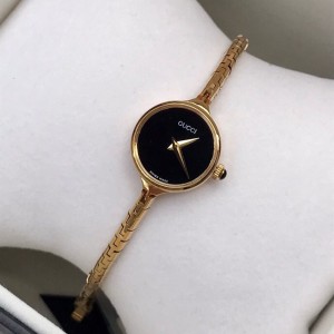 구찌 여자 시계