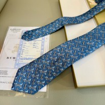 버버리 넥타이