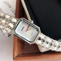 샤넬 여자 미러급 시계