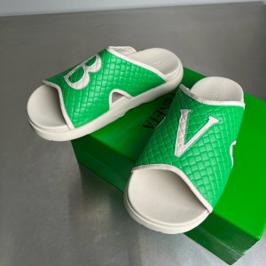 보테가베네타 남자 슬리퍼