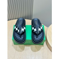 보테가베네타 남자 슬리퍼