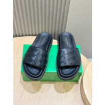보테가베네타 남자 슬리퍼