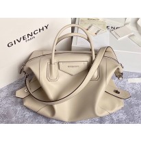 지방시 여자가방