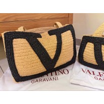 발렌티노 가라바니  여자가방 2045
