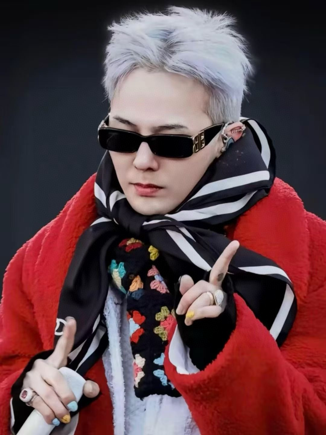 발렌시아가 선글라스