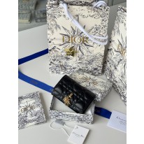 디올 S0966ONMJ_M413 여자 카드지갑 머니클립