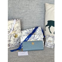 디올 S3604UBTK_M05N 여자 장지갑