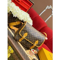 루이비통 M14723 남녀공용가방